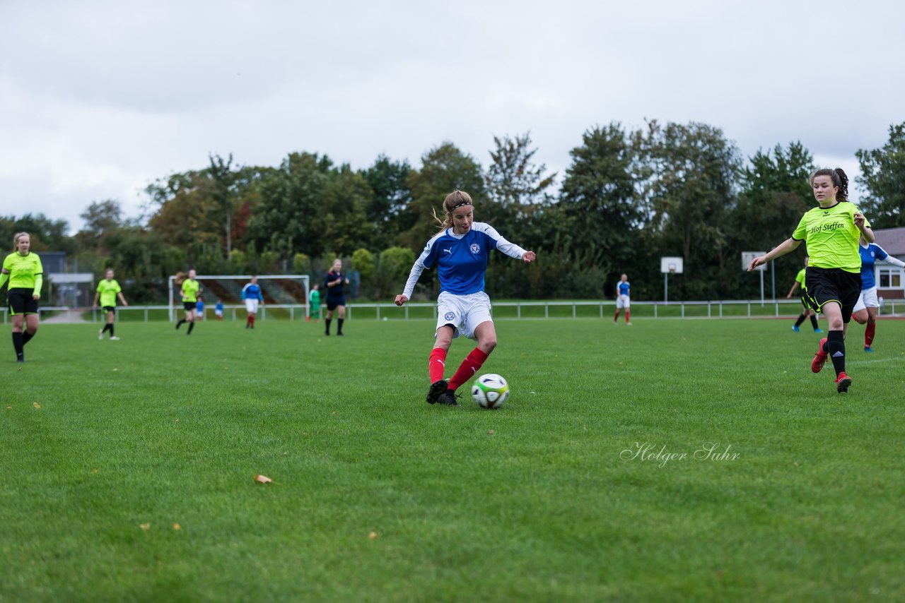 Bild 262 - B-Juniorinnen TSV Schoenberg - Holstein Kiel : Ergebnis: 0:23